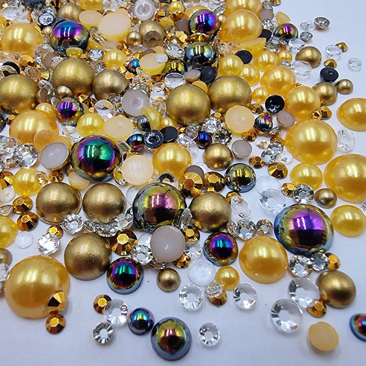 Pearl & Resin Rhinestones - Luxury