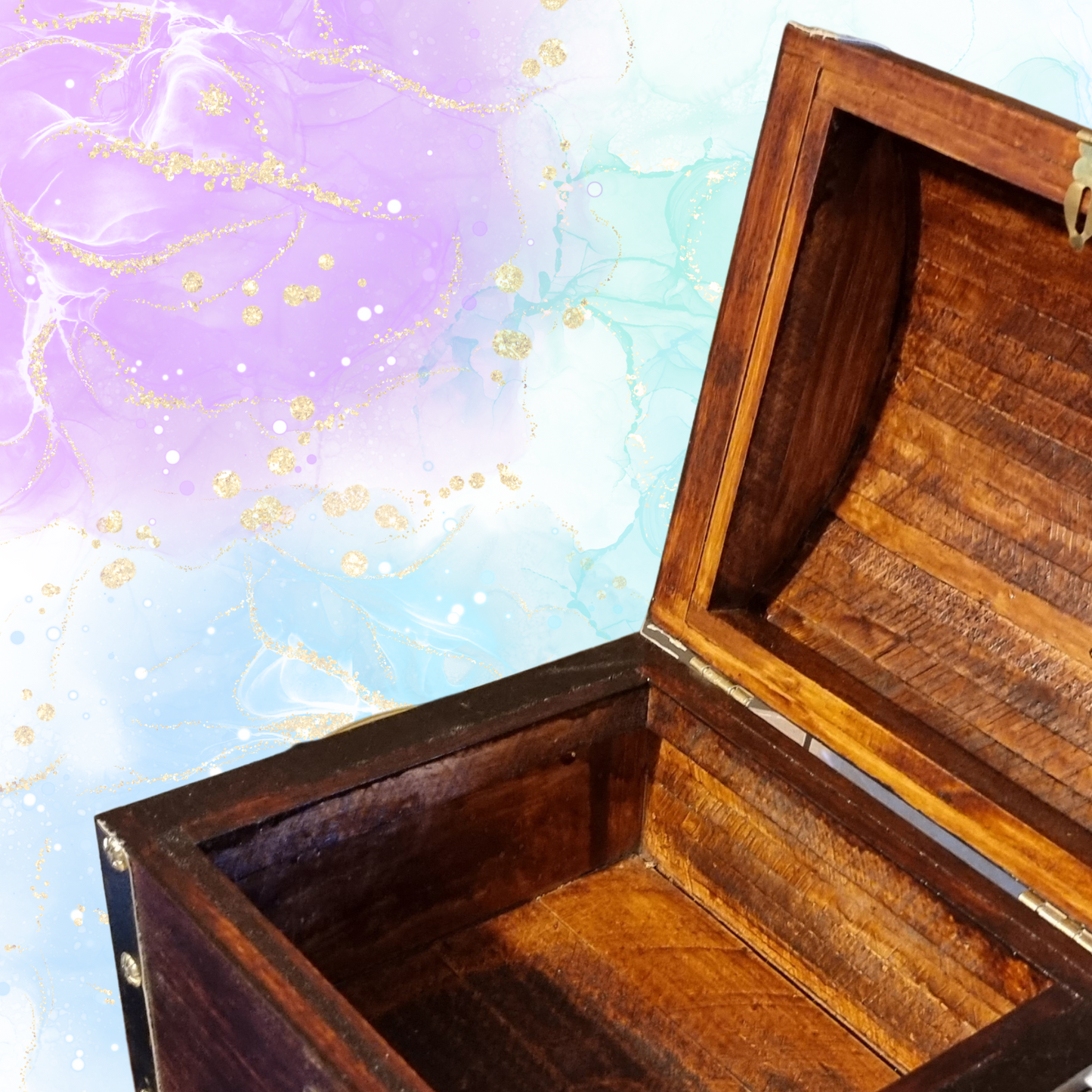 Wooden Memory Keepsake Chest